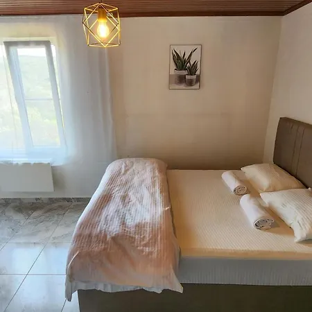 Oli Kazdaglari مكان تخييم Biller